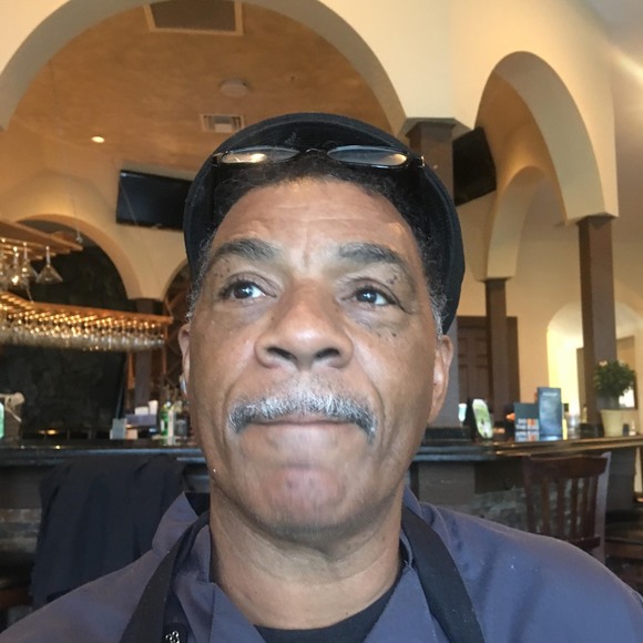 Meet your Posher, Benjamin - Picture 1 of 1